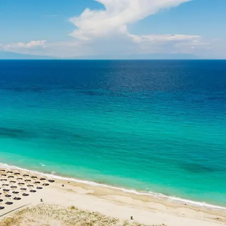 Soleado Beachfront Villa *