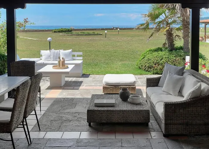 Soleado Beachfront 别墅